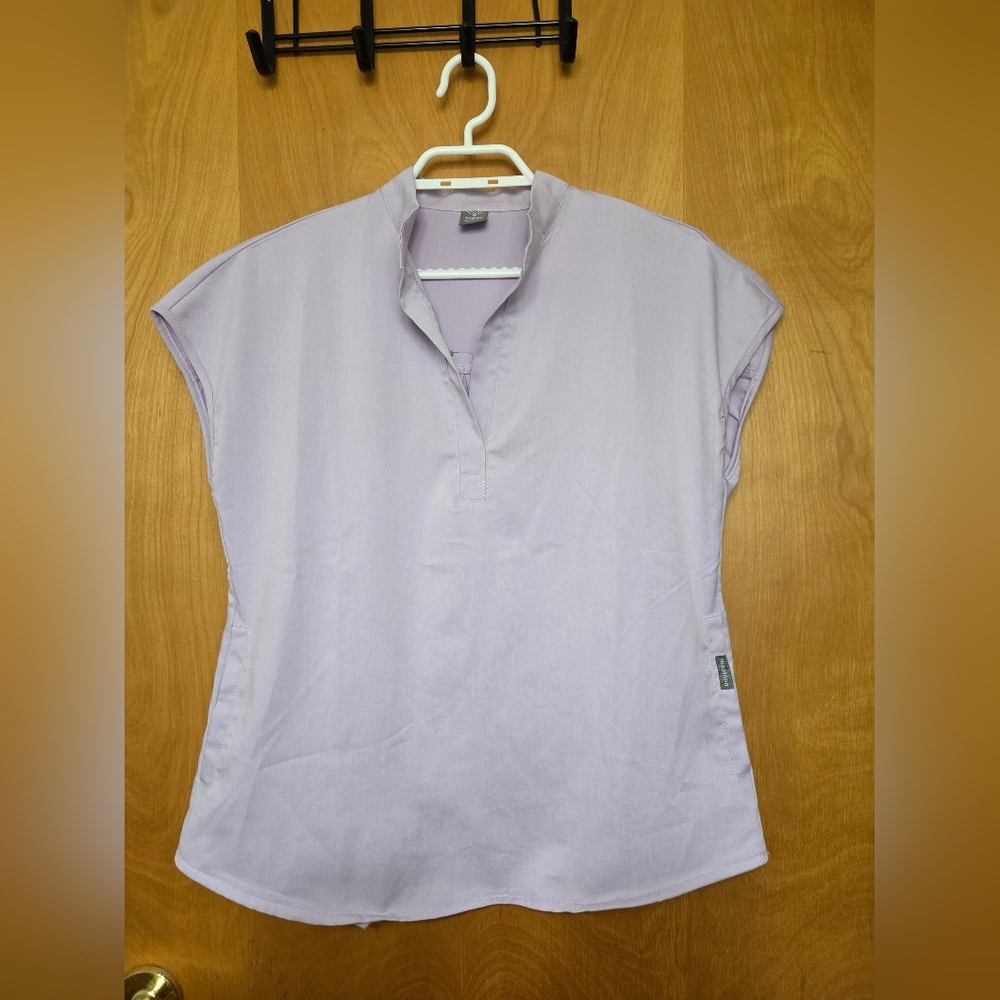 Womens Niaahinn Lilic Scrub Top Small